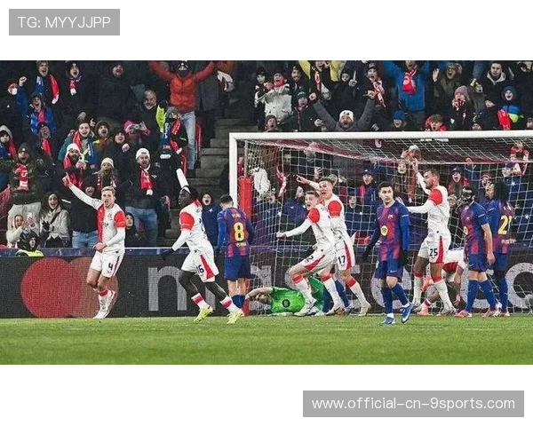 球员在欧冠比赛中以远射破门被评为本轮最佳进球，欧冠最佳射手规则